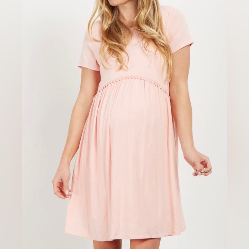 PinkBlush Maternity Dress Light Pink Crochet Trim Fully Lined Size Large